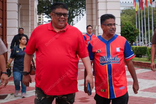 DATUK SERI AB RAUF YUSOH