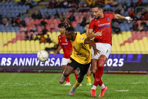 BOLA SEPAK LIGA SUPER