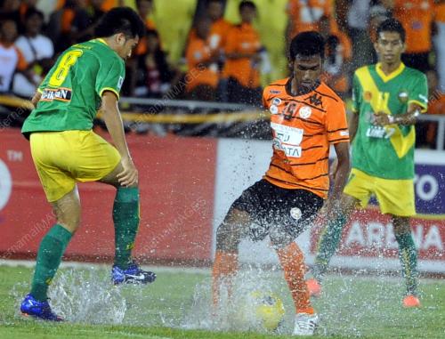 MK04_07042012_LIGA_SUPER