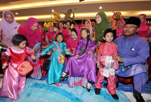 MK04_08072015_ROSMAH