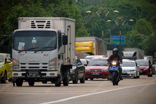 PERGERAKAN RENTAS NEGERI