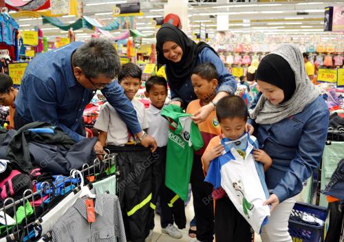 MK04_09072015_TPM_SUMBANGAN