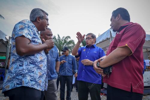 DATUK MUHD KAHIR RAZMAN MOHAMED ANUAR