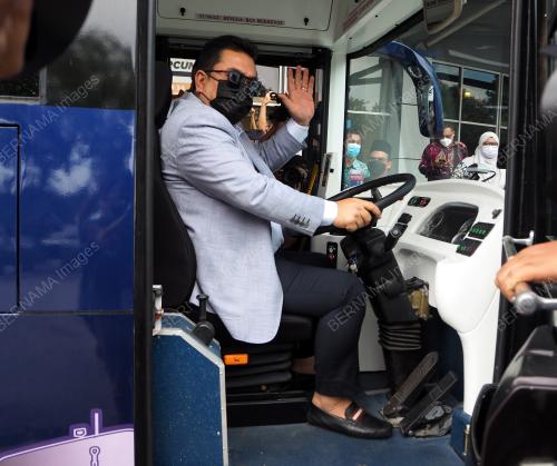 DATUK SERI SULAIMAN MD ALI