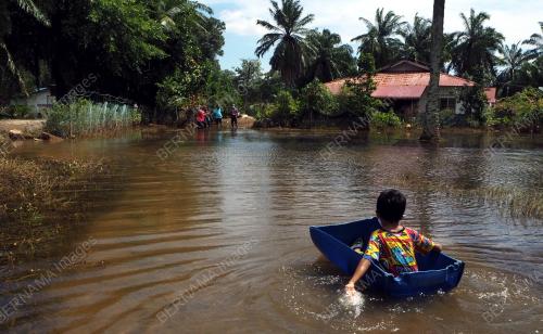 BANJIR TERMENUNG