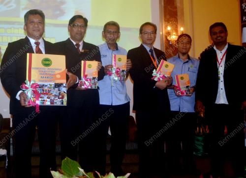 MK04_11032015_MARDI_BUKU