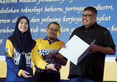 DATUK SERI AB RAUF YUSOH