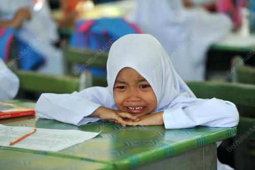 MK04_12012015_TAHUN1