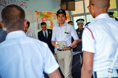MK04_12032019_LAWATAN_BN201903072695