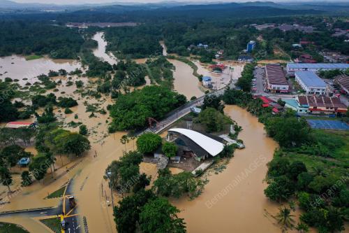 BANJIR_LUBOK