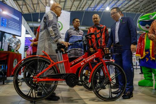 CHANG LIH KANG