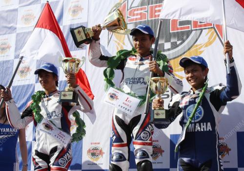 PERLUMBAAN PIALA ASEAN