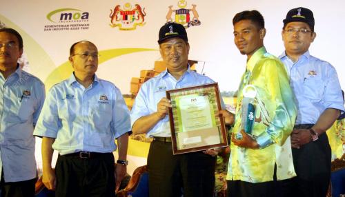MUHYIDDIN MOHD YASSIN