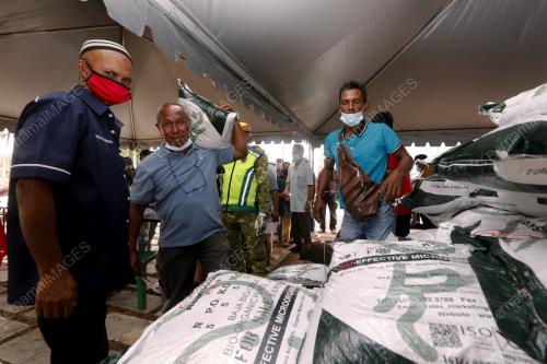 BANTUAN BAJA PERTANIAN