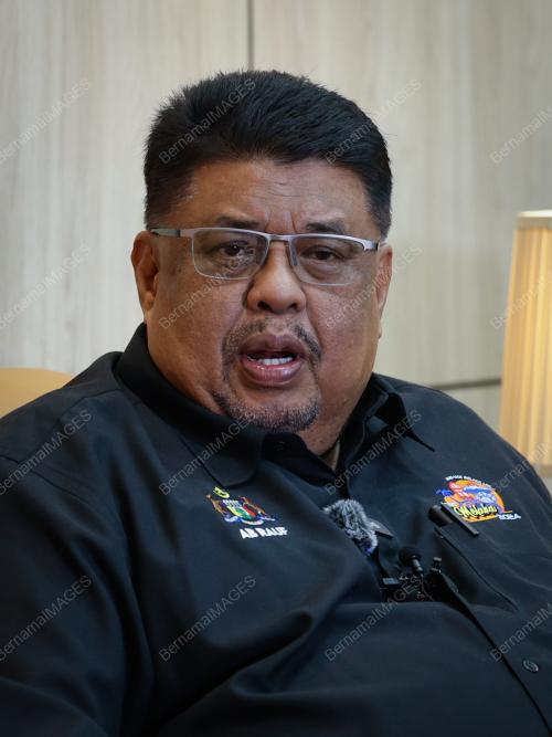 DATUK SERI AB RAUF YUSOH