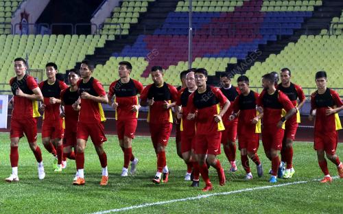 MK04_15102018_BOLA_TRAINING