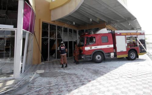 BOMBA DAN PENYELAMAT