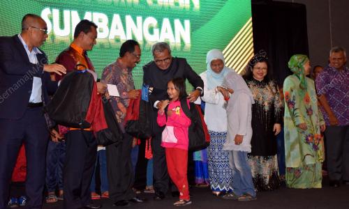 DATUK SERI MOHD REDZUAN MD YUSOF