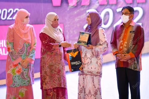 DATUK SERI DR NORAINI AHMAD