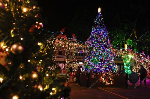 MK04_16122025_PORTUGIS_NATAL