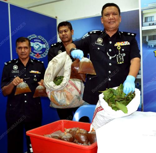 MK04_17052016_POLIS_KETUM