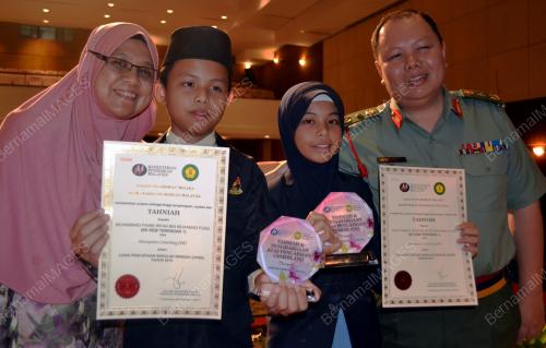MK04_17112015_KEMBAR_UPSR