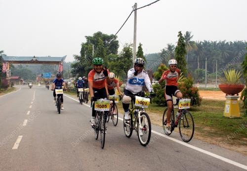 MK04_18102015_A_FAMOSA_RIDE