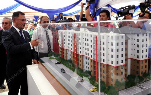 MK04_18122013_KM_RUMAH