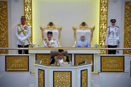 TUN MOHD ALI RUSTAM