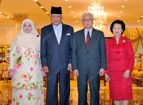 MK04_20092013_KUNJUNGAN