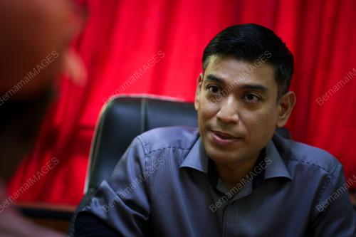 SHEIKH IKHZAN SHEIKH SALLEH