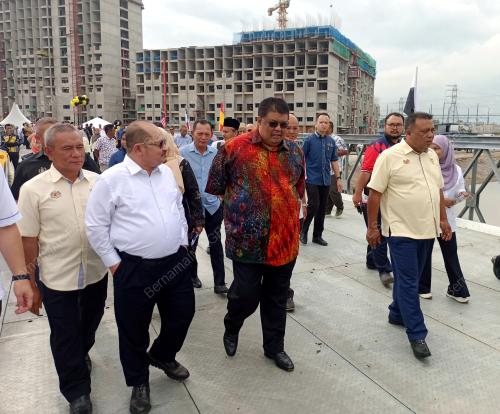 DATUK SERI AB RAUF YUSOH