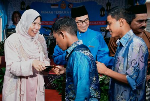 MK04_22062019_ZURAIDA_BN201906212846