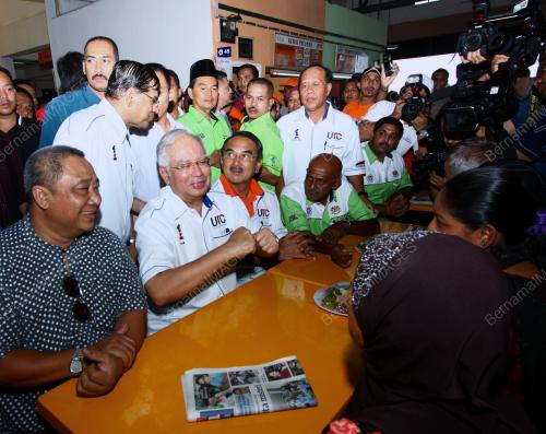 MK04_23062012_PM_PASAR_MLK