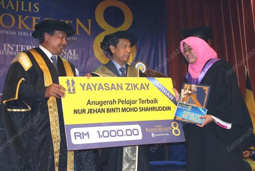 KONVOKESYEN KYM