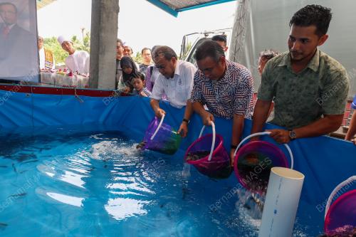ADLY ZAHARI