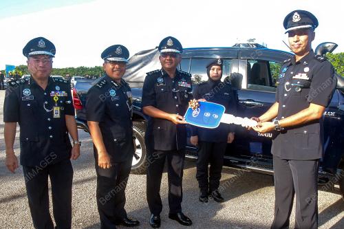 MK04_26112019_POLIS_BN201911258882