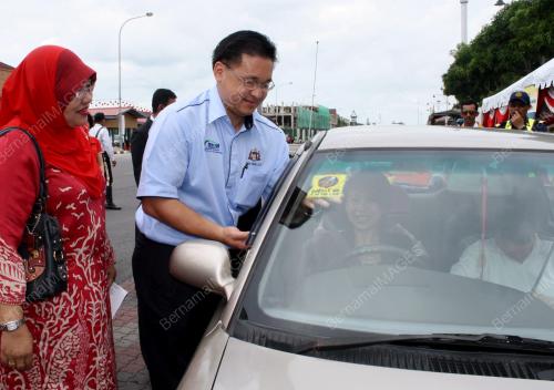 MK04_27012011_KEMPEN_PELEKAT