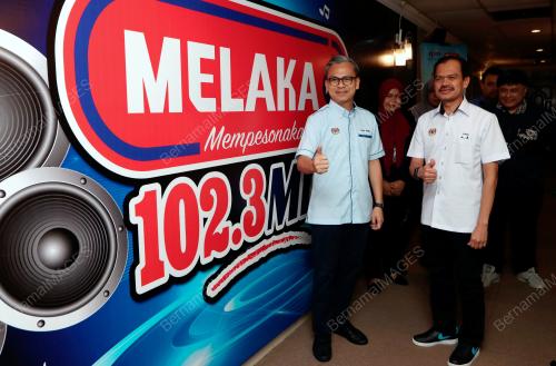 FAHMI FADZIL
