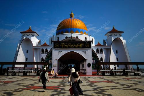 MASJID SELAT MELAKA