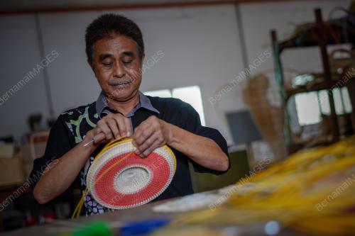 ISHAK KASSIM