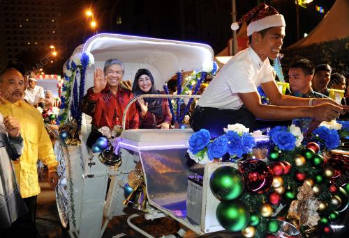 MK04_27122015_RUMAH_TERBUKA