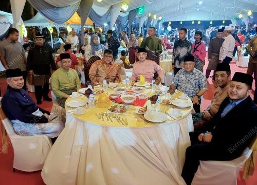 TUN MOHD ALI RUSTAM