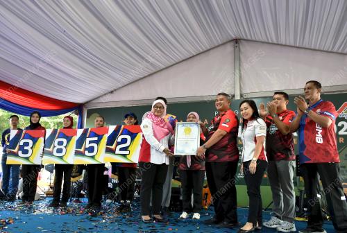 DATUK RAIS YASIN