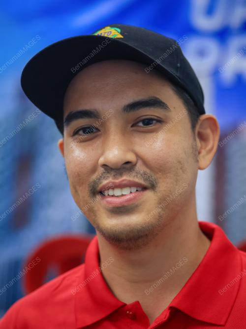 DR NIK FAUZAN NIK FAIZUL