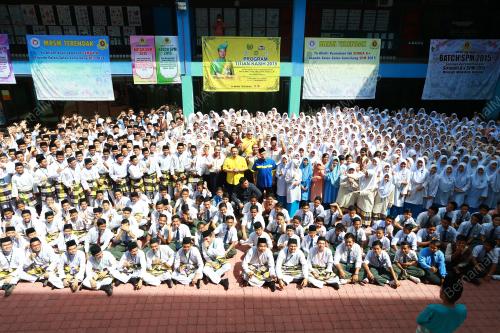 MK04_30102015_TITIAN_KASIH