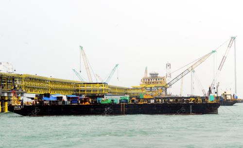 MK05_01062012_TERMINAL_LNG