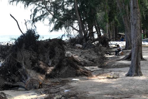 PANTAI PUTERI