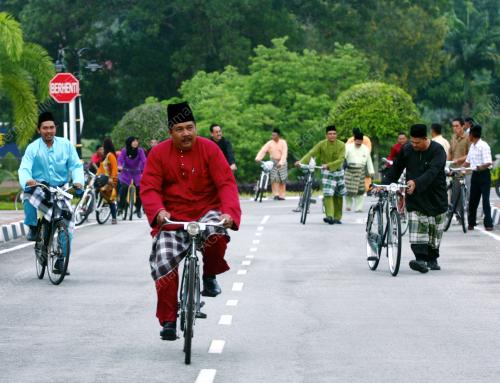 BERBASIKAL KE TEMPAT KERJA