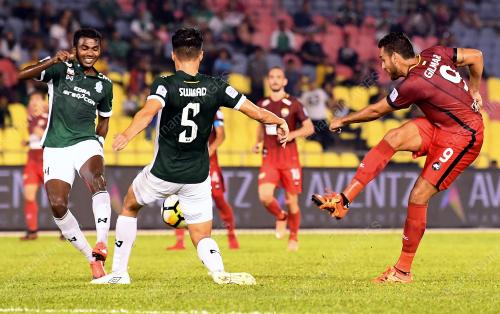MK05_02052018_BOLA_MU_PERAK